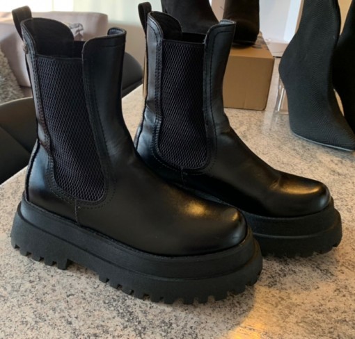 c moran zapatillas negras plataforma