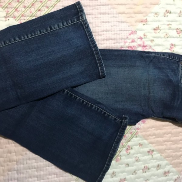 Jean Wados | Renueva Tu Closet