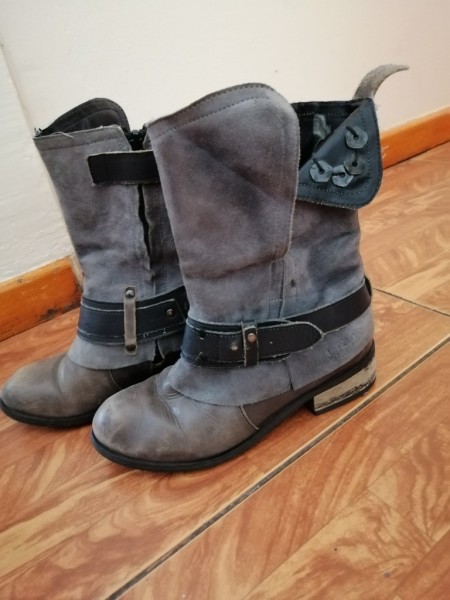 Botas Umbrale | Renueva Tu Closet