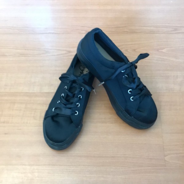 Zapatillas Sybilla | Renueva Tu Closet