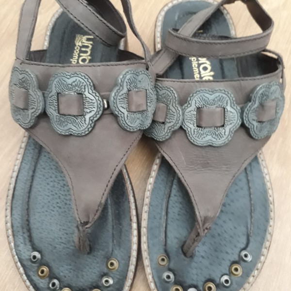 Sandalias Umbrale | Renueva Tu Closet