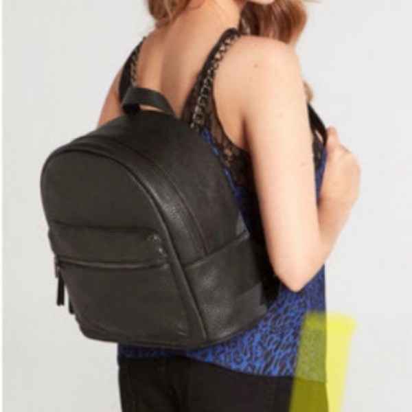 Mochila Foster | Renueva Tu Closet