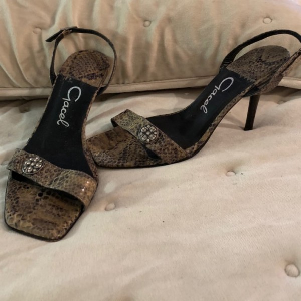 Chala Gacel | Renueva Tu Closet
