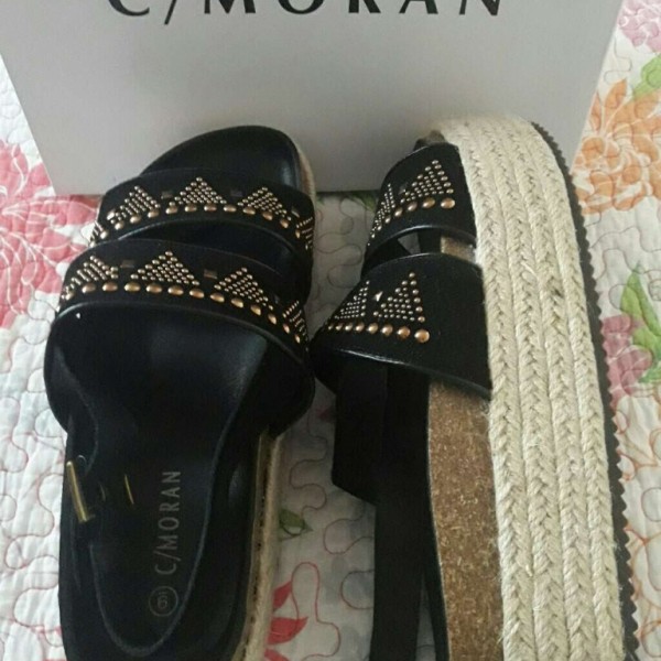 Chala C MORAN | Renueva Tu Closet