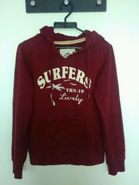 Buzo Abril | Renueva Tu Closet