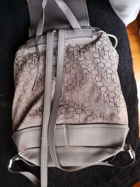 Morral Calvin Klein | Renueva Tu Closet