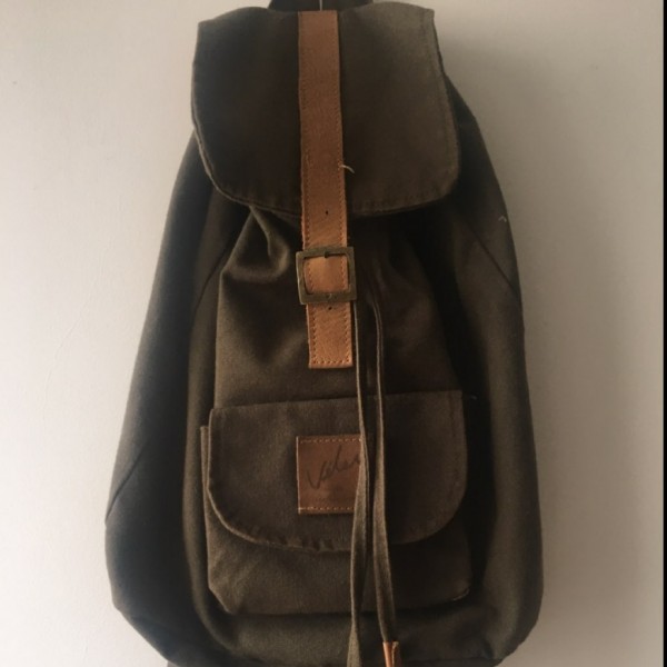 Morral Velez | Renueva Tu Closet