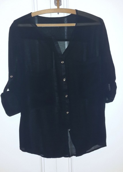 camisa de gasa negra