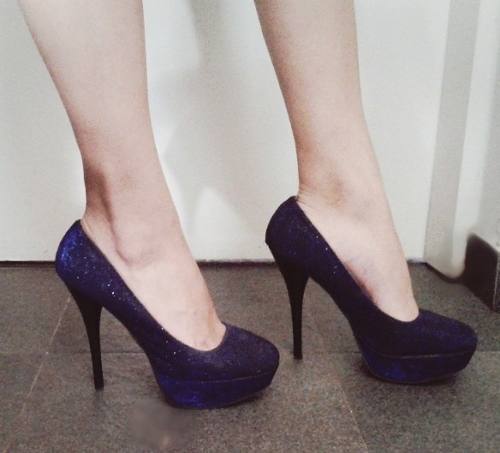 Mujer tacón bajo Zapatos Taco aguja Zapatos Nude Negro Patente De Trabajo  Fiesta Court Shoe Stiletto Tamaño | eBay